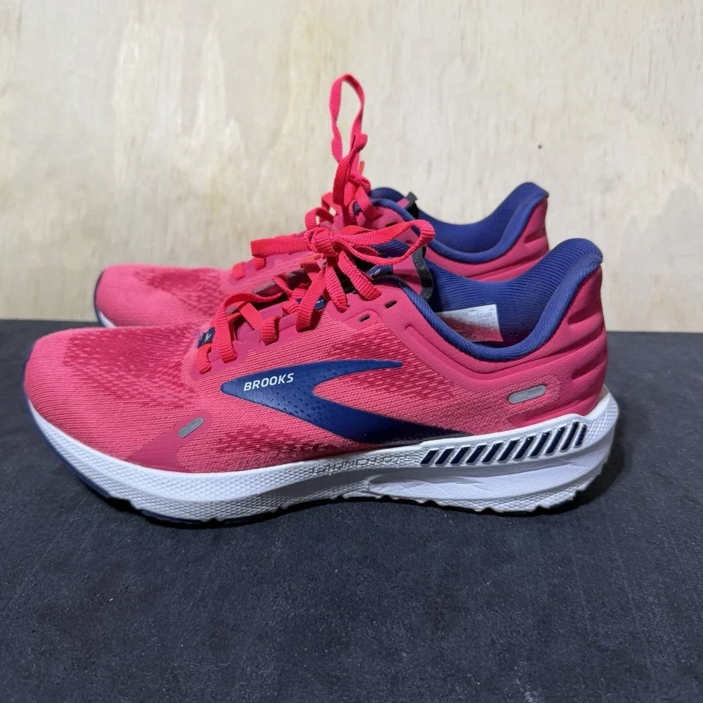 Brooks Launch GTS 9 Women's Size 8 Running Shoes Training Sneakers 1203741B604